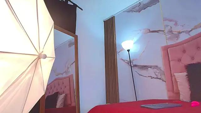 Freechat Ema_Jonees on StripChat