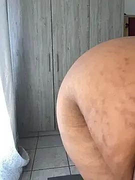 fatpussydallx — Spread Ass Cheeks