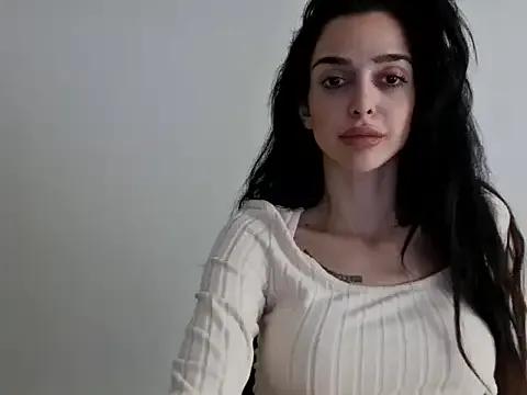 gloriyapg — 150tkns = 1 hour lesbian/couple video 