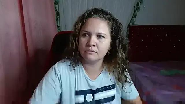 Freechat helenca43 on StripChat