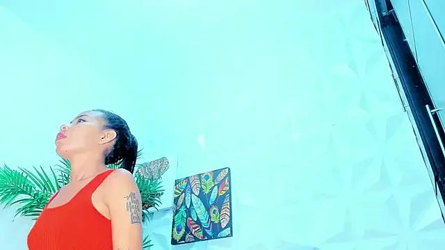 Hellen_Sky — Strong Esquirt