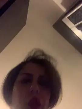 Freechat holyeroticss on StripChat