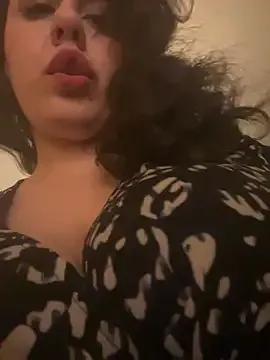 Freechat holyeroticss on StripChat