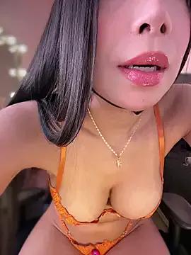 Freechat JanyLunaa on StripChat