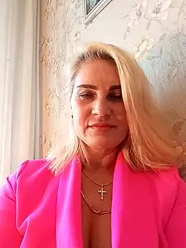 JennyOMay on StripChat 