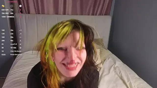 KandraCruser — show my sexy feet