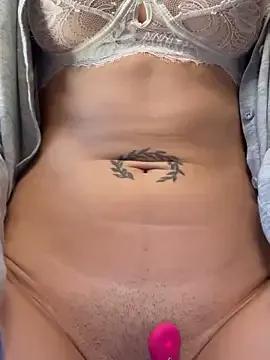 Freechat kikidoll on StripChat