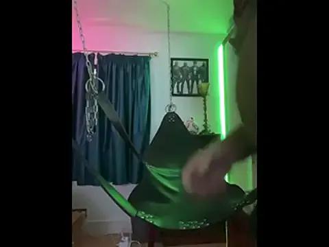 StripChat LeatherSdaddy is Freechat LeatherSdaddy — Daddy to cum