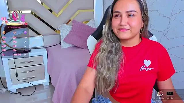 lila_cute1 — play with your hair!!