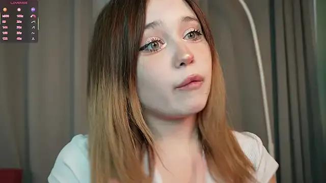 Lina_Glow — suck fingers sensually