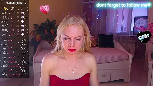 LiSinDoll on StripChat 