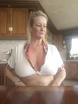 Lotus-blume1 — TITTENFICK MIT DILDO