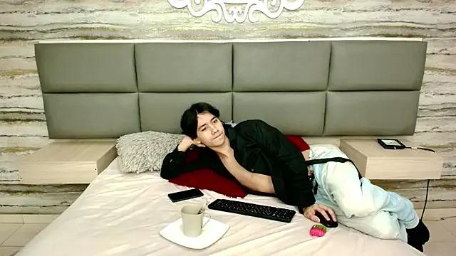 Freechat Lovers_21 on StripChat