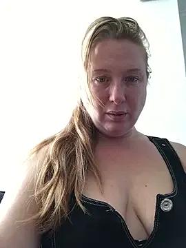 Freechat MazySunny on StripChat