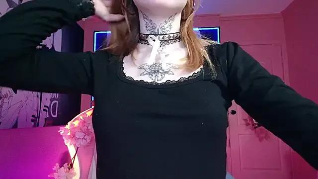 Private MilkMeSoftly on StripChat