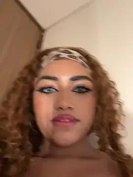 Missdionne_curly on StripChat 