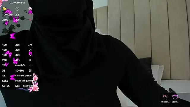 Freechat nashi_ra on StripChat