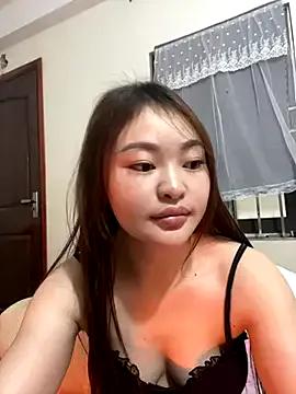 Freechat Nhi999 on StripChat