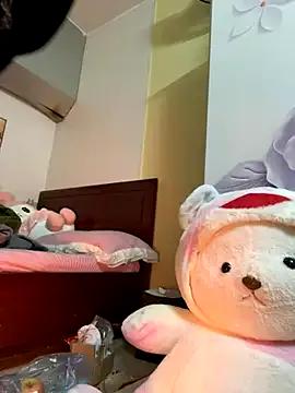 Freechat Nhi999 on StripChat