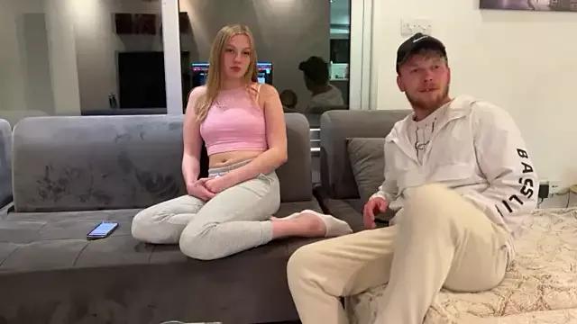 Group NickyGold_Official on StripChat