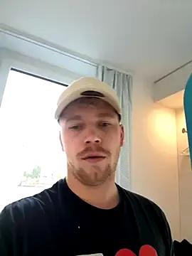 Group NickyGold_Official on StripChat