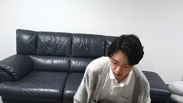 nunnun00 — Freechat on StripChat