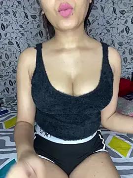 Pretty_doll25 — Freechat on StripChat