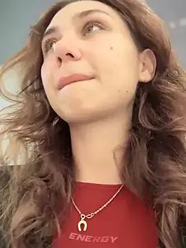 Freechat QuitieLia on StripChat