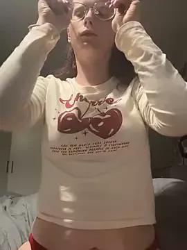 Freechat raen001 on StripChat