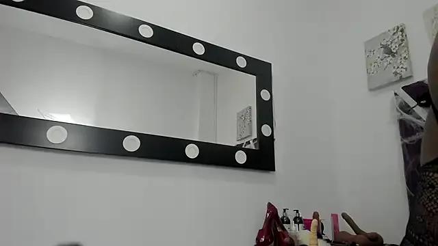 Freechat rihanna_abiodun on StripChat