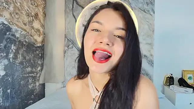 Freechat RoxanaBorns_ on StripChat