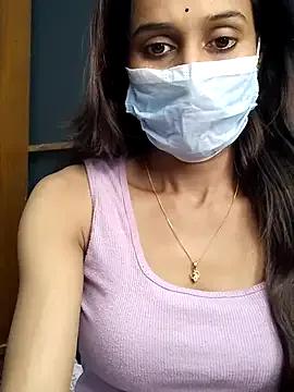 Saharaa — special nude show