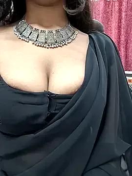 SEEMA_127 on StripChat 