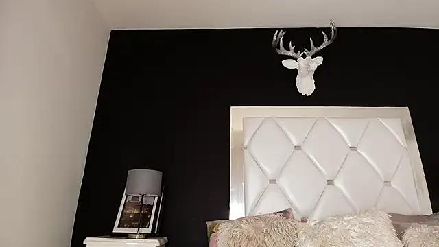 StripChat Sensual_Crazy is Freechat Sensual_Crazy — I want to suck your hard COCK NOW