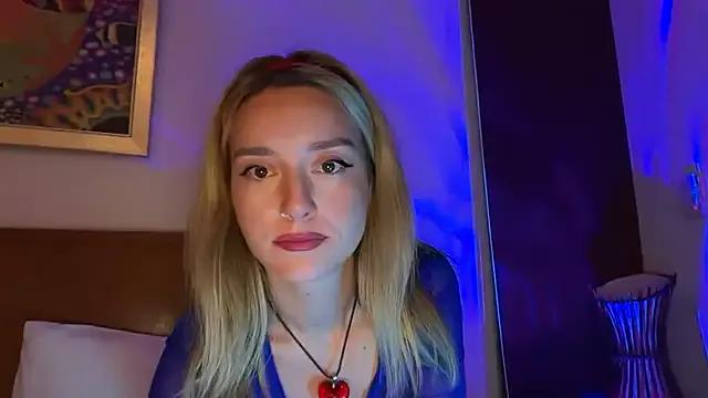 StripChat SirenaBelle is Freechat SirenaBelle — Tease me with your touches+photo