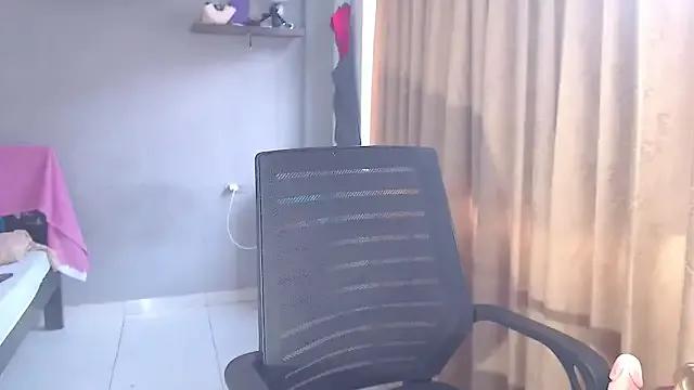 SusanLeroy on StripChat 