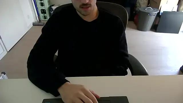 taallguyy_196's avatar