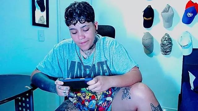 Freechat Techno_420_ on StripChat