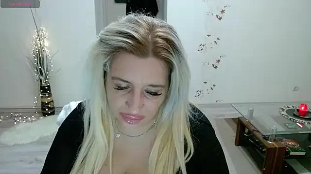 Freechat TheeaBlanco on StripChat