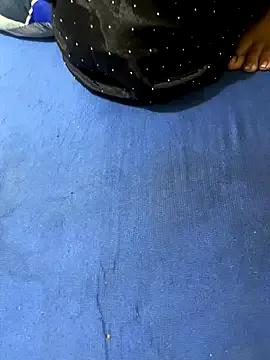 United3 — Anal in 2 finger Face show destroy pussy