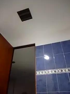 Freechat vixen_velvett1 on StripChat