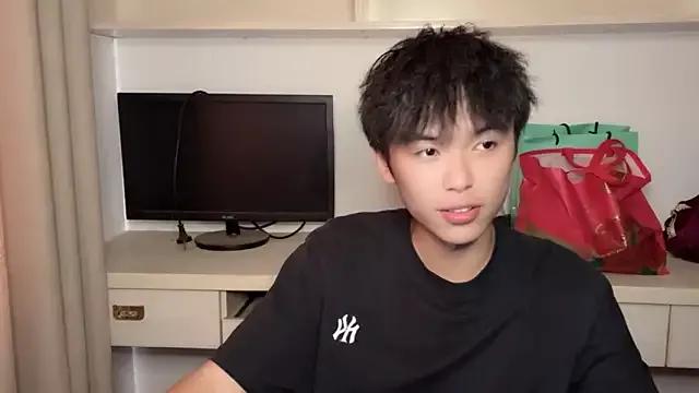 Freechat w5206t on StripChat