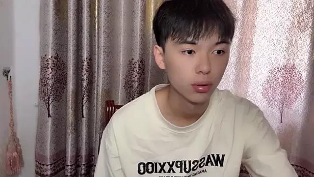 Freechat w5206t on StripChat