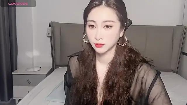 wuyueaini on StripChat 