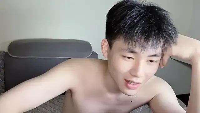 Freechat xiaoyang5200 on StripChat