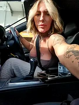 YourMommyBlair — Boobs openSlutty surprise for the ltp 